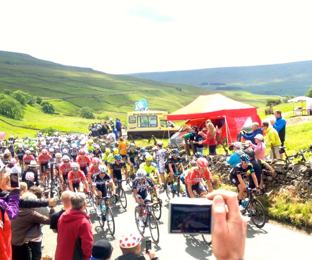 The 2014 Tour De France hit my local roads as cycling fever gripped the people of Yorkshire!